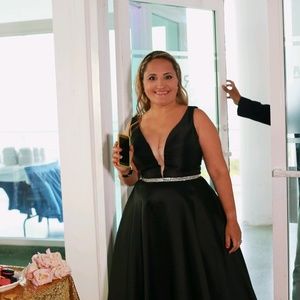 Meet your Posher, Nereida